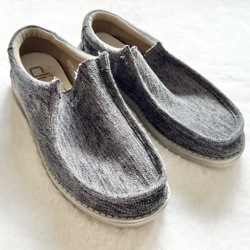 HEY DUDE WALLY WOVEN MENS SHOES SIZE 12 EFFORTLESS CASUAL COOL - Picture 1 of 6